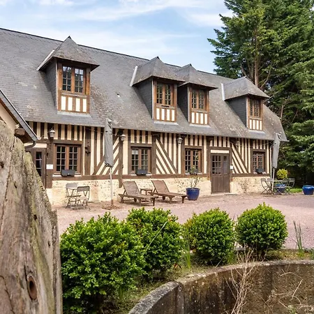 - Domaine De Geffosse *