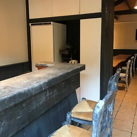 - Domaine De Geffosse Feriehus *