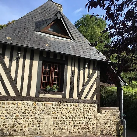 - Domaine De Geffosse Feriehus *