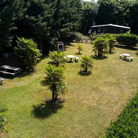 - Domaine De Geffosse Feriehus *