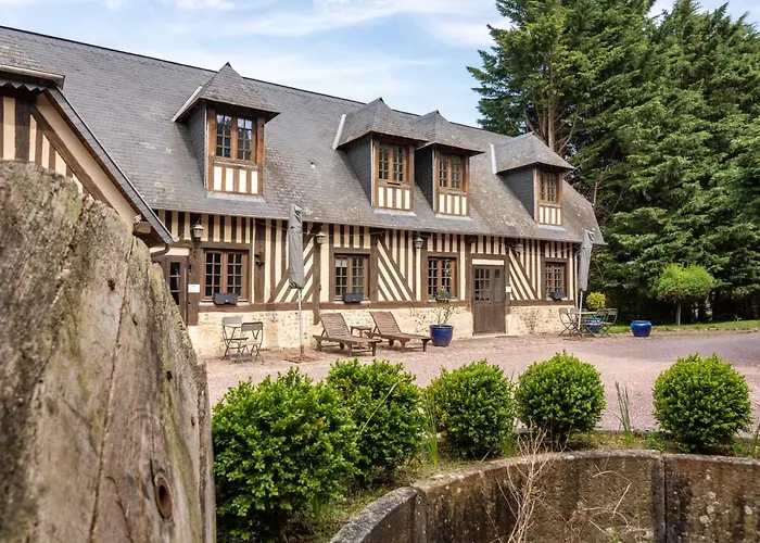 - Domaine De Geffosse *